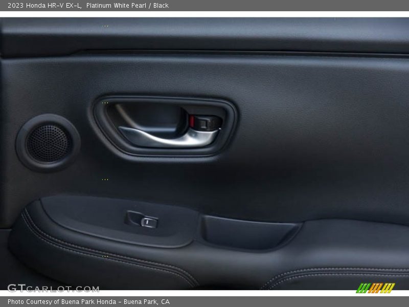 Platinum White Pearl / Black 2023 Honda HR-V EX-L