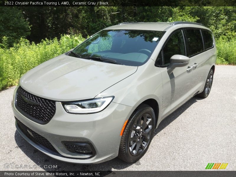 Ceramic Gray / Black 2022 Chrysler Pacifica Touring L AWD