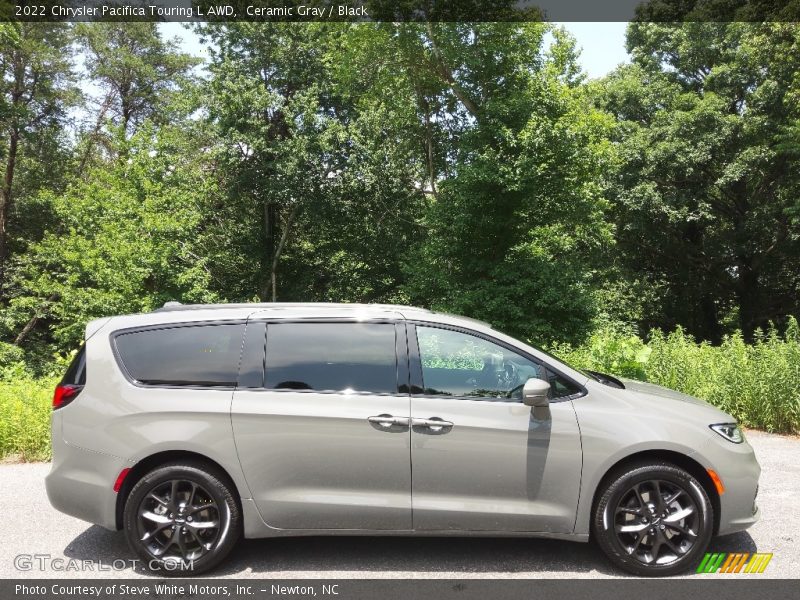 Ceramic Gray / Black 2022 Chrysler Pacifica Touring L AWD