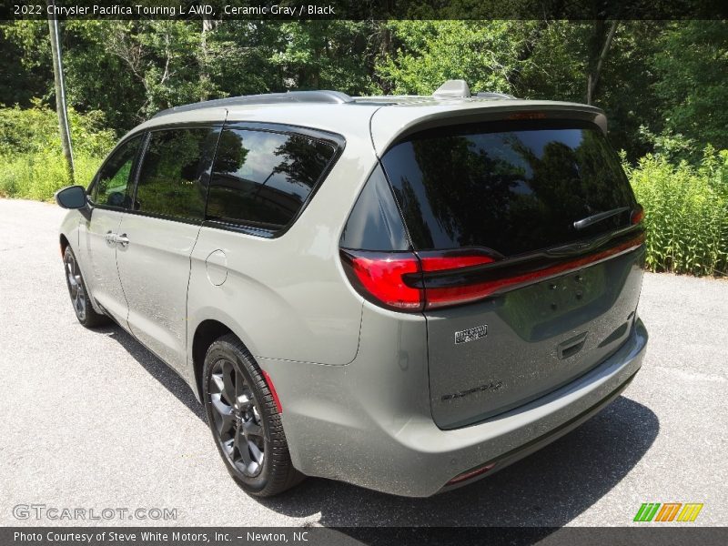 Ceramic Gray / Black 2022 Chrysler Pacifica Touring L AWD