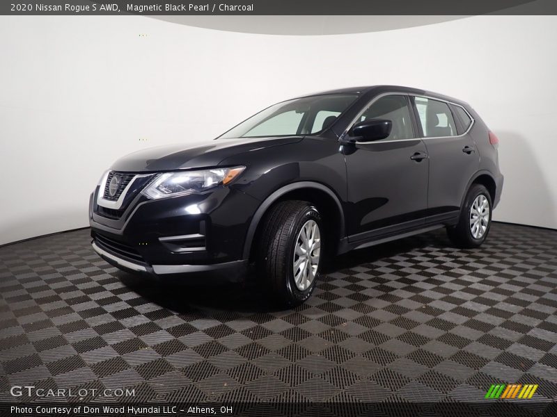 Magnetic Black Pearl / Charcoal 2020 Nissan Rogue S AWD