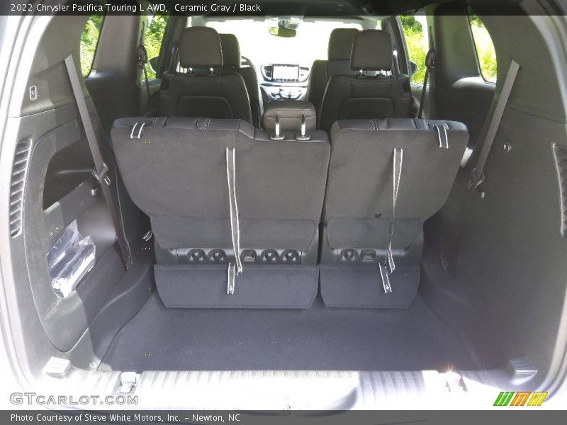 Ceramic Gray / Black 2022 Chrysler Pacifica Touring L AWD