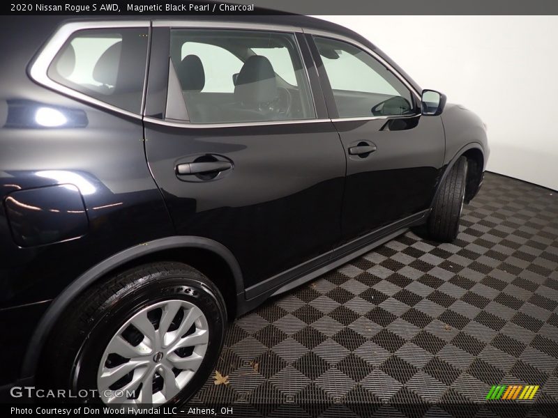 Magnetic Black Pearl / Charcoal 2020 Nissan Rogue S AWD