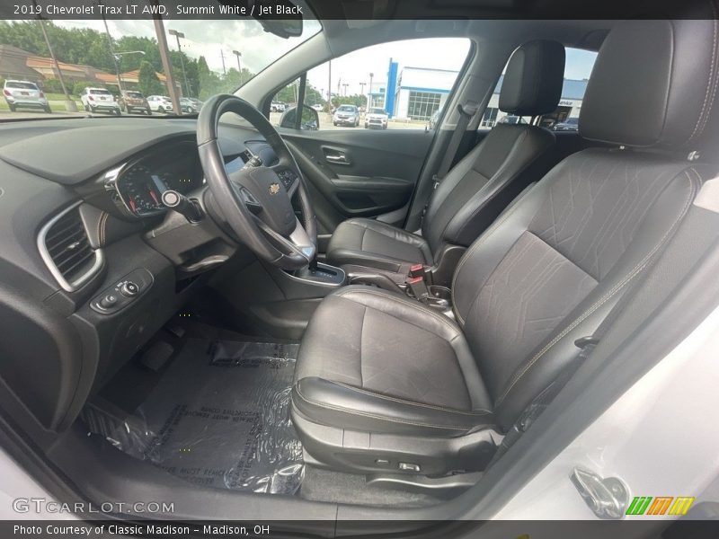 Summit White / Jet Black 2019 Chevrolet Trax LT AWD