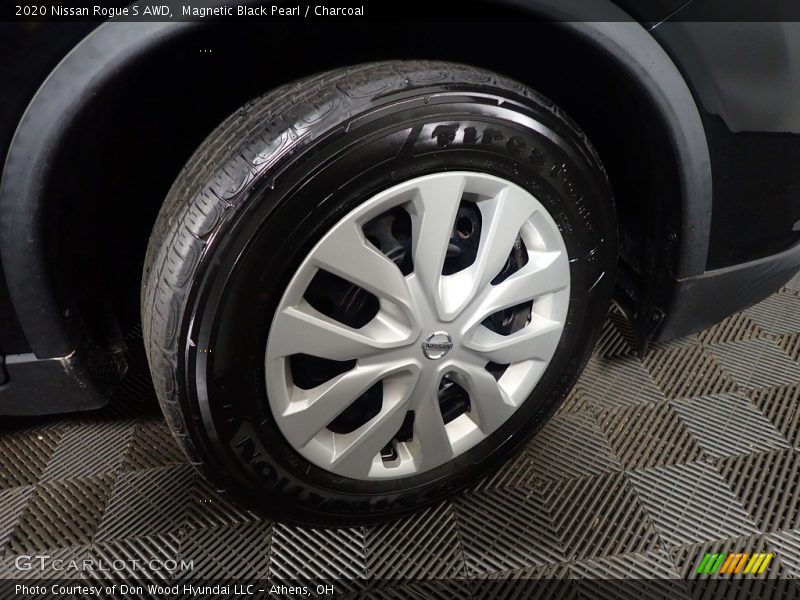 Magnetic Black Pearl / Charcoal 2020 Nissan Rogue S AWD