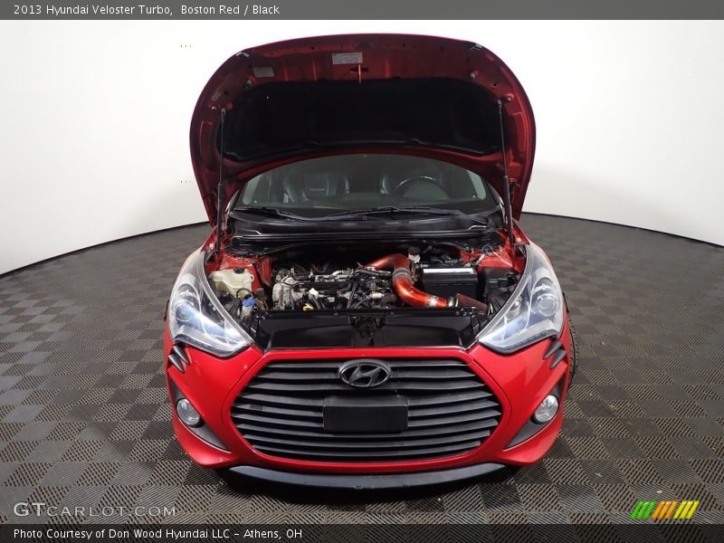 Boston Red / Black 2013 Hyundai Veloster Turbo
