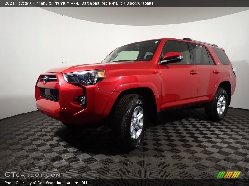 Barcelona Red Metallic / Black/Graphite 2021 Toyota 4Runner SR5 Premium 4x4