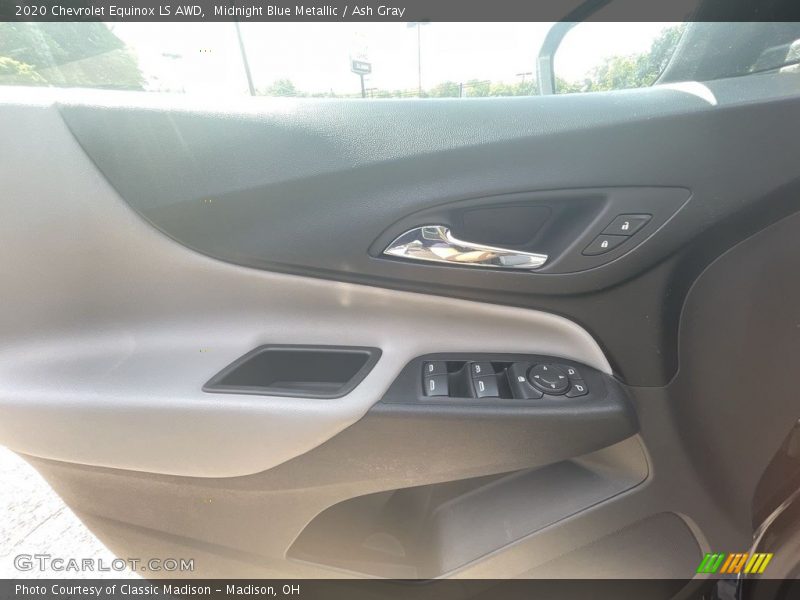 Midnight Blue Metallic / Ash Gray 2020 Chevrolet Equinox LS AWD