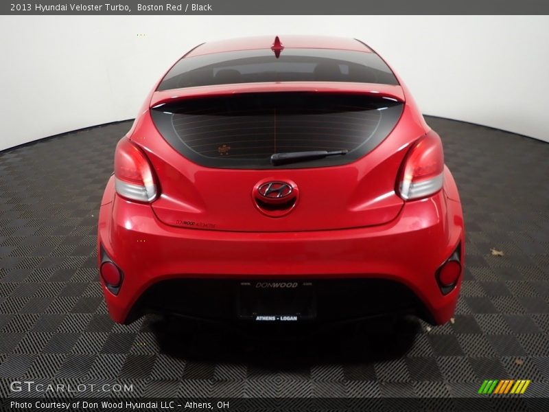 Boston Red / Black 2013 Hyundai Veloster Turbo
