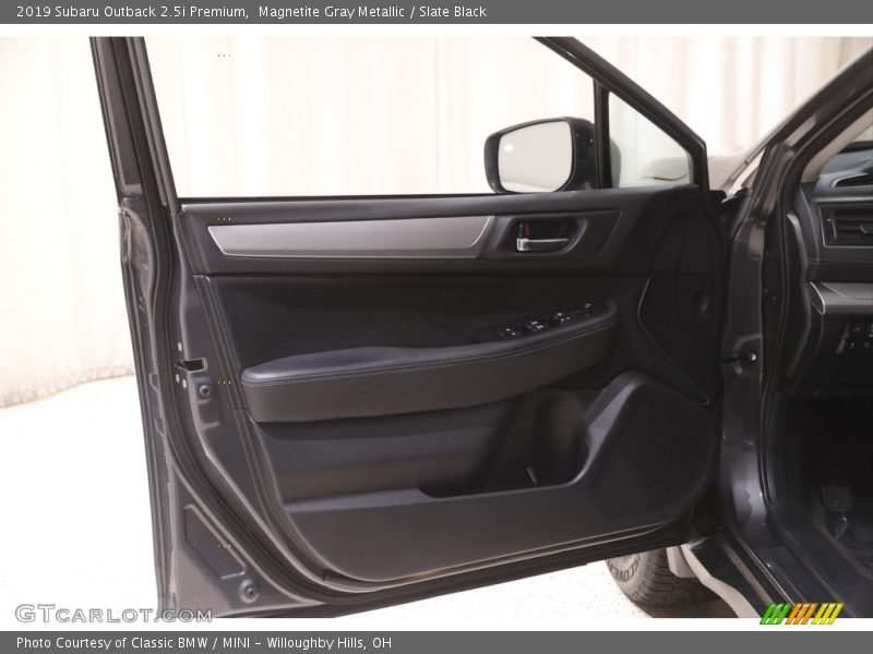 Magnetite Gray Metallic / Slate Black 2019 Subaru Outback 2.5i Premium