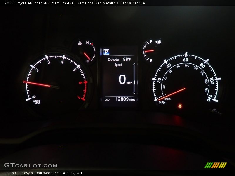 Barcelona Red Metallic / Black/Graphite 2021 Toyota 4Runner SR5 Premium 4x4