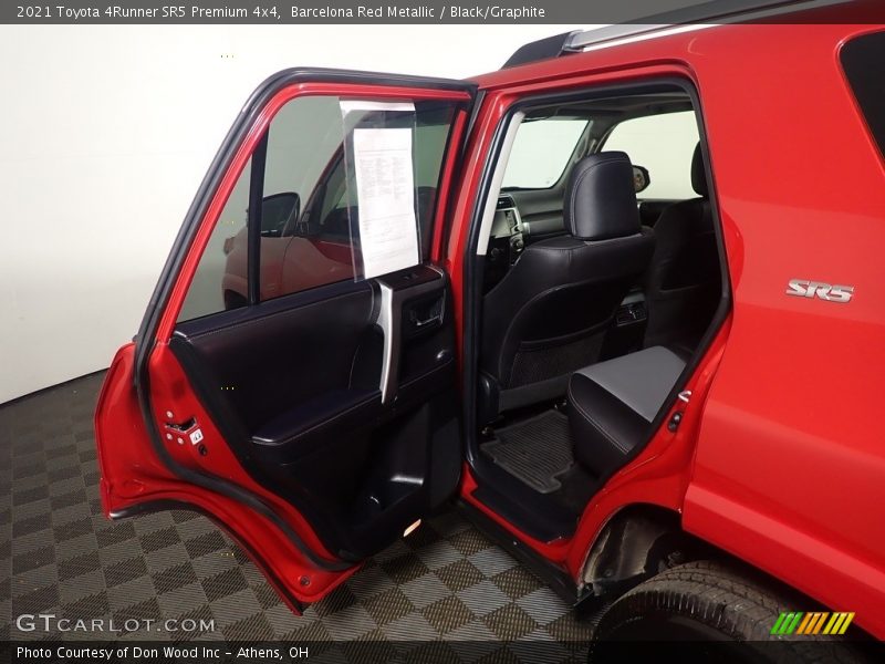 Barcelona Red Metallic / Black/Graphite 2021 Toyota 4Runner SR5 Premium 4x4