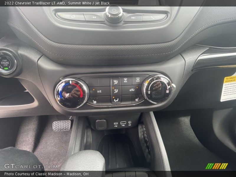 Summit White / Jet Black 2022 Chevrolet TrailBlazer LT AWD