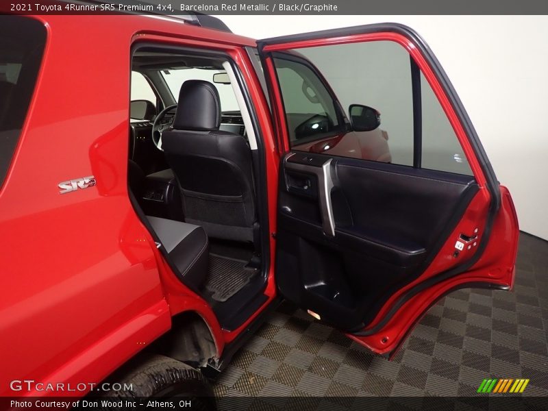 Barcelona Red Metallic / Black/Graphite 2021 Toyota 4Runner SR5 Premium 4x4