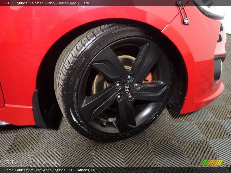 Boston Red / Black 2013 Hyundai Veloster Turbo
