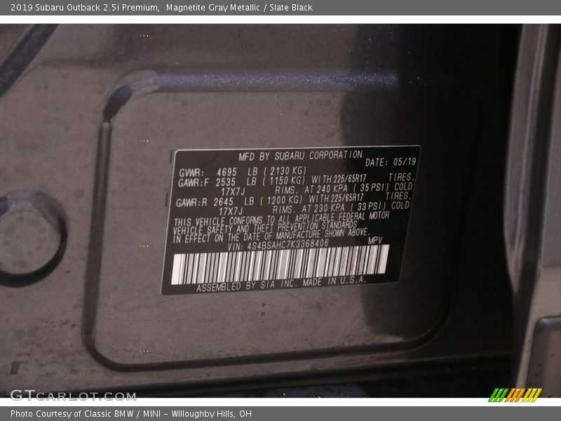 Magnetite Gray Metallic / Slate Black 2019 Subaru Outback 2.5i Premium