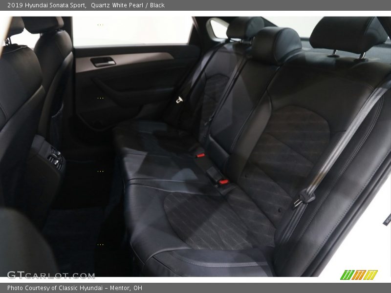 Quartz White Pearl / Black 2019 Hyundai Sonata Sport