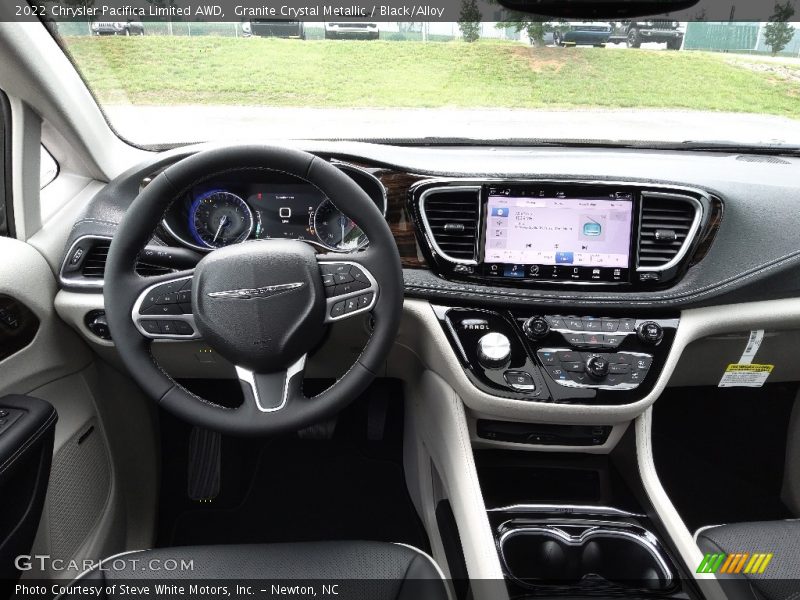 Granite Crystal Metallic / Black/Alloy 2022 Chrysler Pacifica Limited AWD