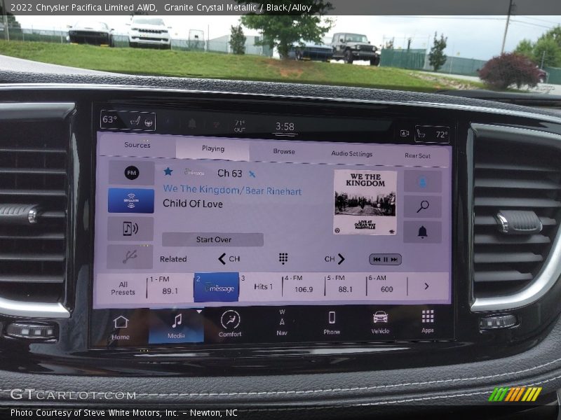 Granite Crystal Metallic / Black/Alloy 2022 Chrysler Pacifica Limited AWD