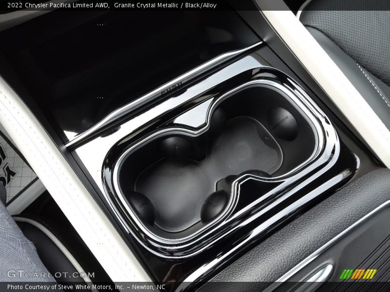 Granite Crystal Metallic / Black/Alloy 2022 Chrysler Pacifica Limited AWD