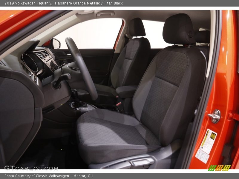 Habanero Orange Metallic / Titan Black 2019 Volkswagen Tiguan S