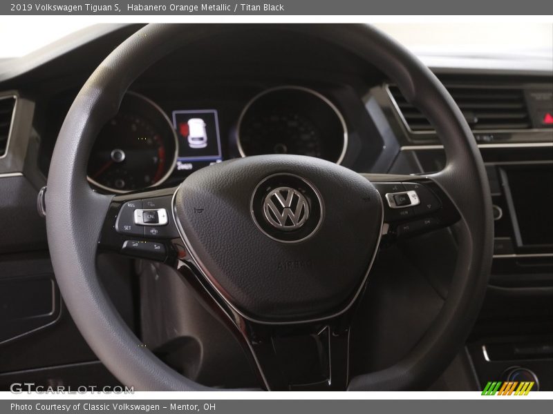 Habanero Orange Metallic / Titan Black 2019 Volkswagen Tiguan S