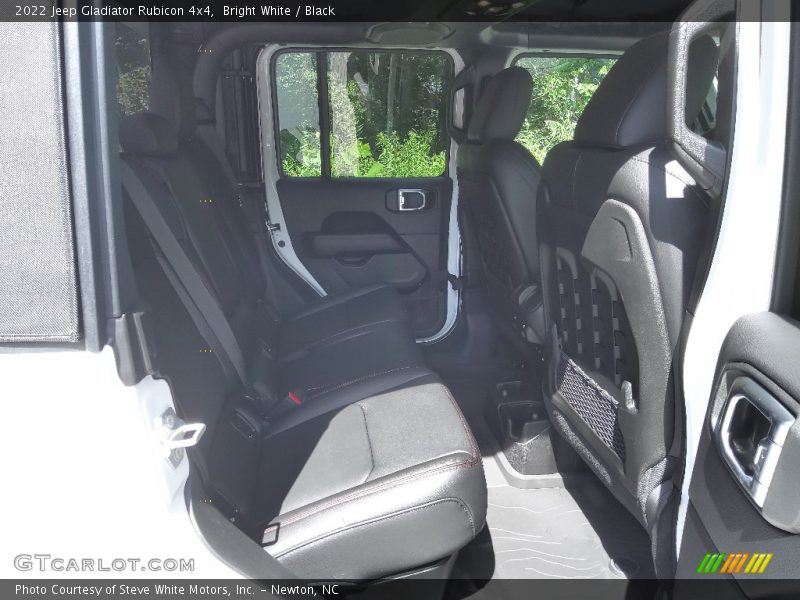 Bright White / Black 2022 Jeep Gladiator Rubicon 4x4