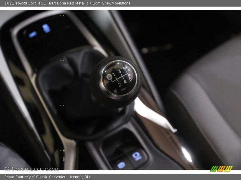 Barcelona Red Metallic / Light Gray/Moonstone 2021 Toyota Corolla SE