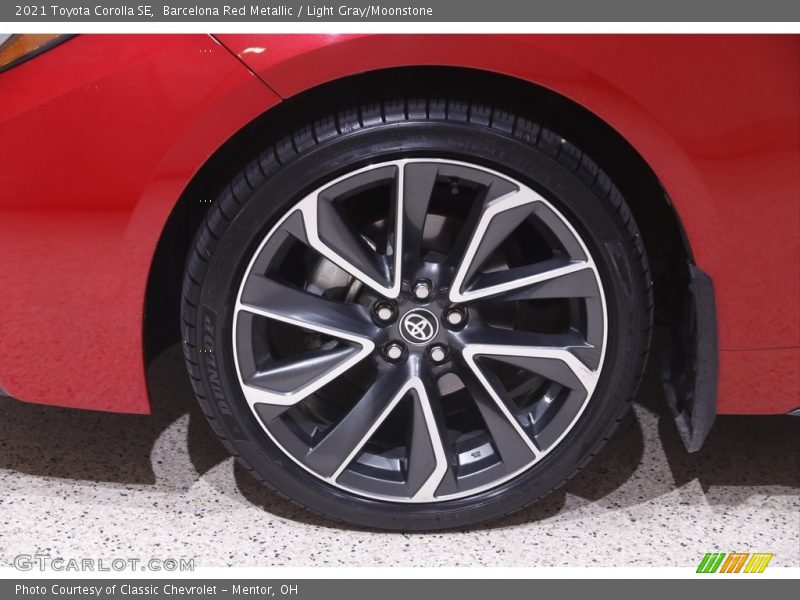 Barcelona Red Metallic / Light Gray/Moonstone 2021 Toyota Corolla SE