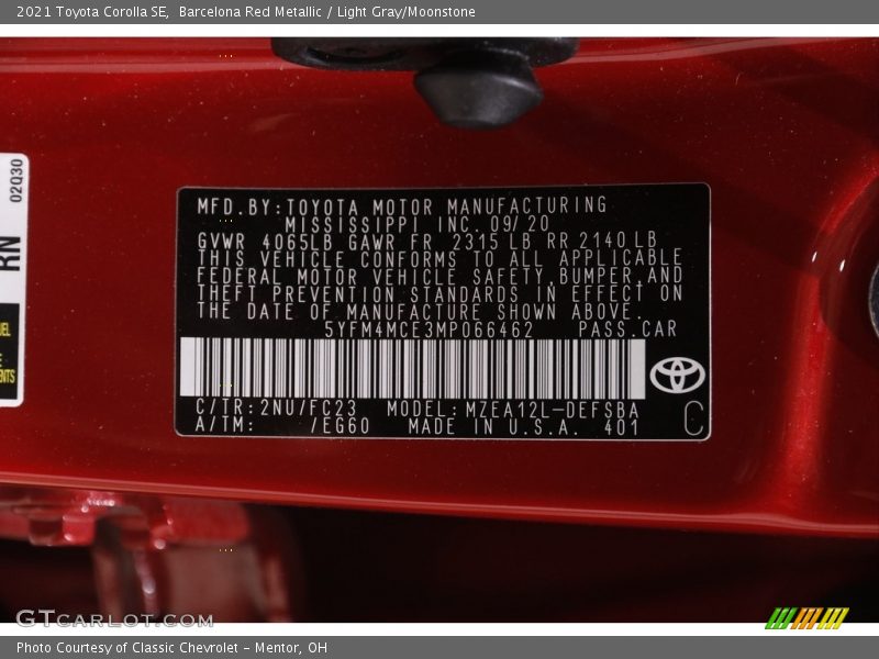 Barcelona Red Metallic / Light Gray/Moonstone 2021 Toyota Corolla SE