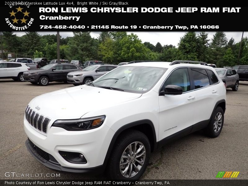 Bright White / Ski Gray/Black 2022 Jeep Cherokee Latitude Lux 4x4