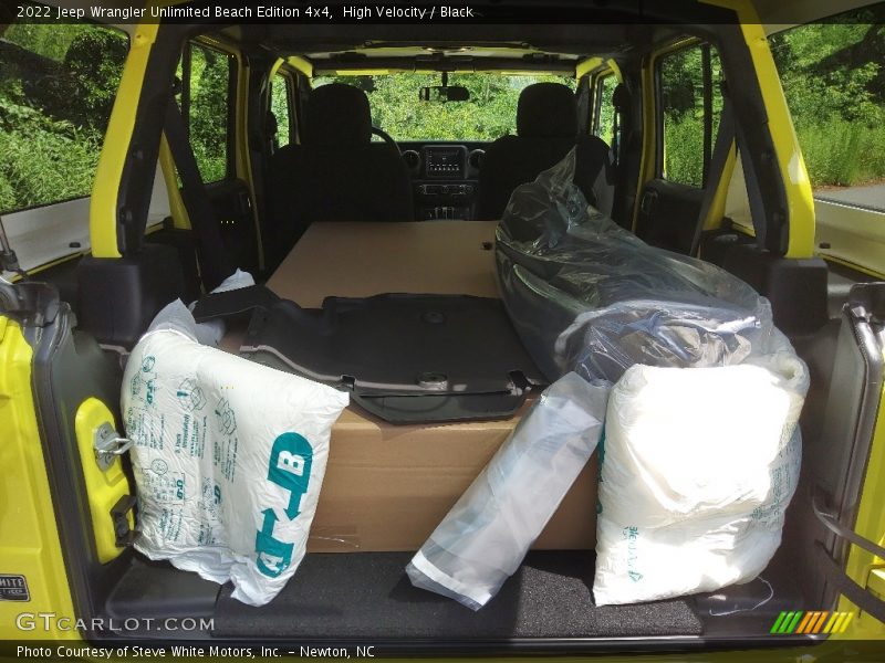 High Velocity / Black 2022 Jeep Wrangler Unlimited Beach Edition 4x4