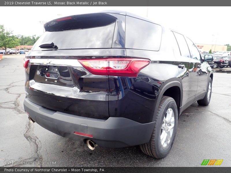 Mosaic Black Metallic / Jet Black 2019 Chevrolet Traverse LS