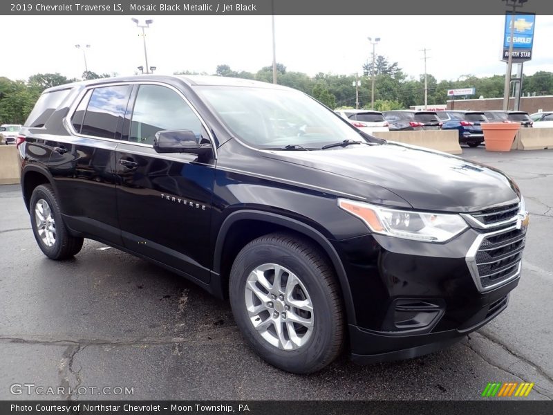 Mosaic Black Metallic / Jet Black 2019 Chevrolet Traverse LS