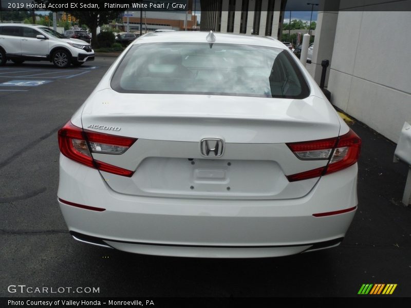 Platinum White Pearl / Gray 2019 Honda Accord EX Sedan