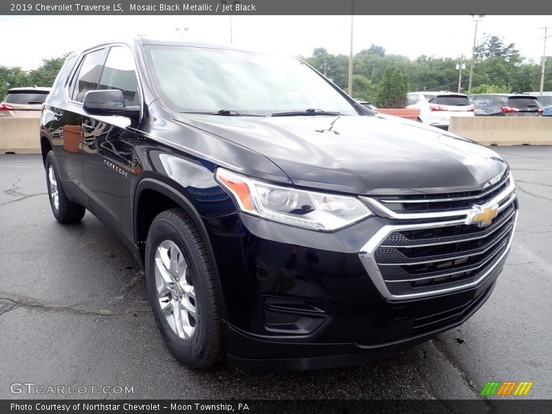 Mosaic Black Metallic / Jet Black 2019 Chevrolet Traverse LS