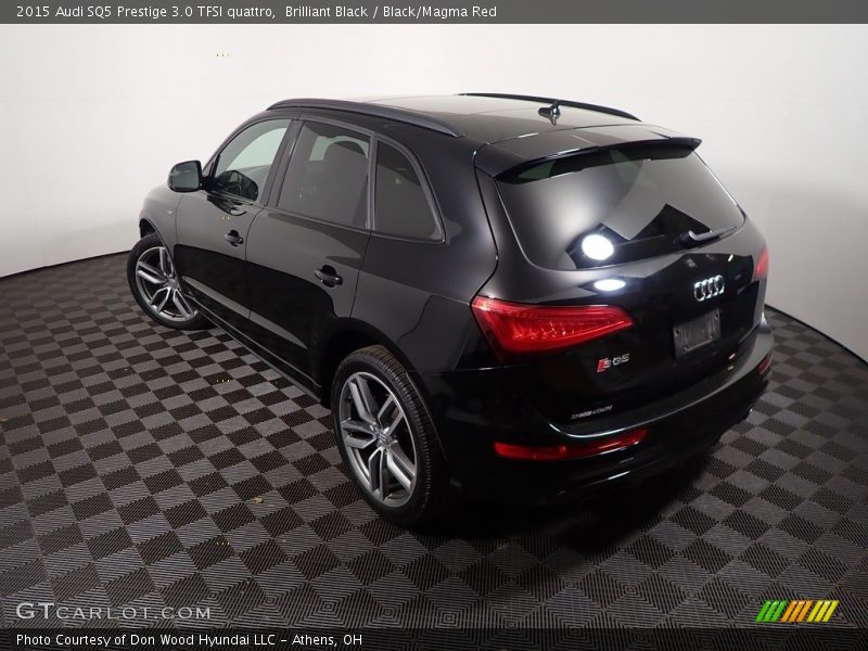 Brilliant Black / Black/Magma Red 2015 Audi SQ5 Prestige 3.0 TFSI quattro