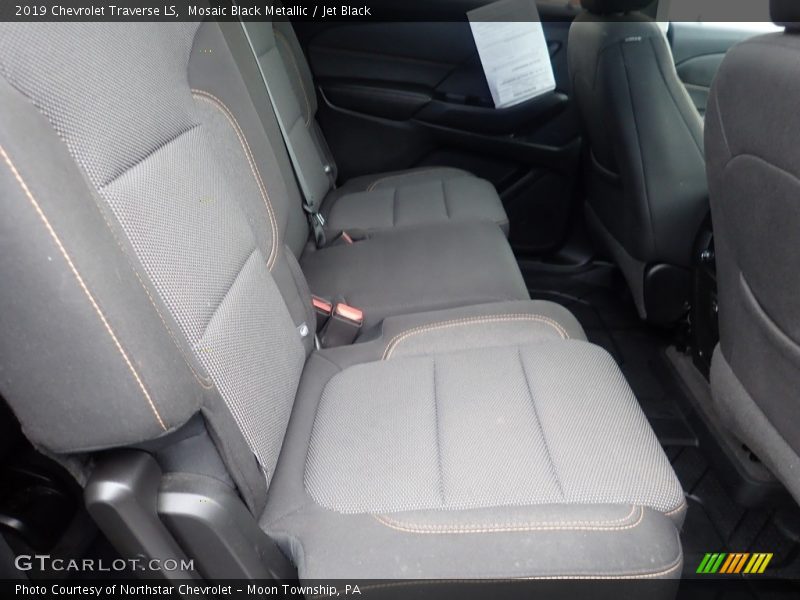 Mosaic Black Metallic / Jet Black 2019 Chevrolet Traverse LS