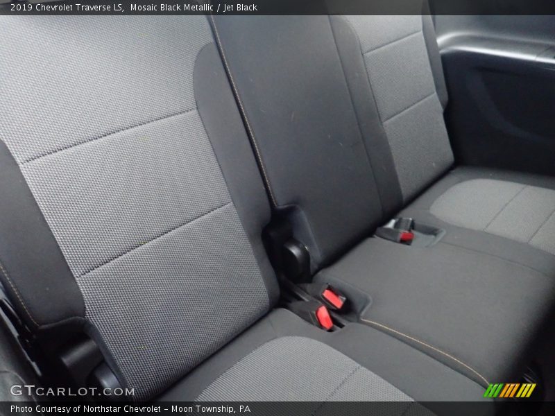 Mosaic Black Metallic / Jet Black 2019 Chevrolet Traverse LS
