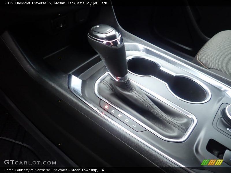Mosaic Black Metallic / Jet Black 2019 Chevrolet Traverse LS