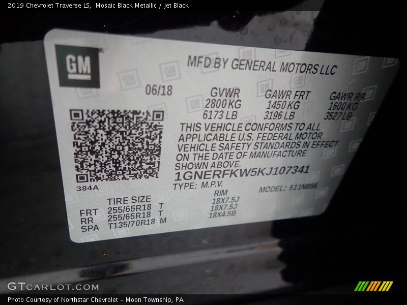 Mosaic Black Metallic / Jet Black 2019 Chevrolet Traverse LS