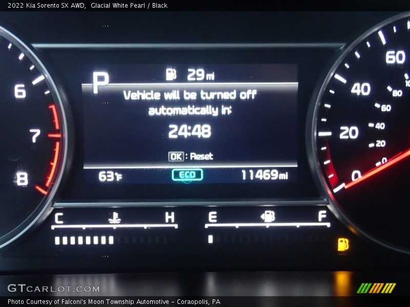 Glacial White Pearl / Black 2022 Kia Sorento SX AWD
