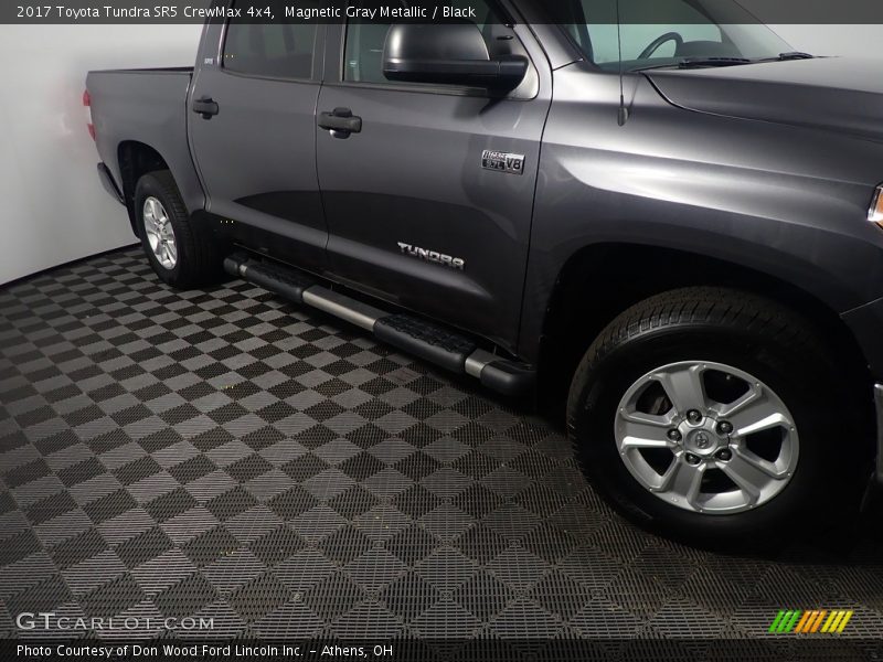Magnetic Gray Metallic / Black 2017 Toyota Tundra SR5 CrewMax 4x4