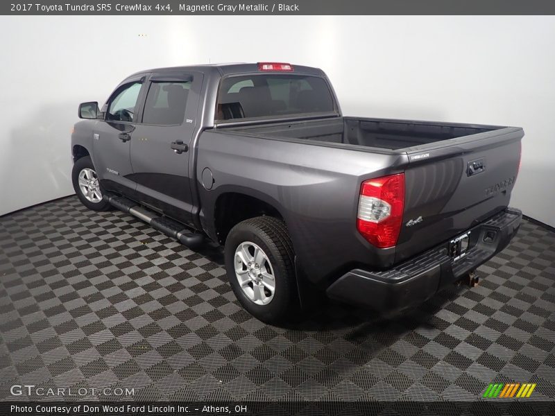 Magnetic Gray Metallic / Black 2017 Toyota Tundra SR5 CrewMax 4x4