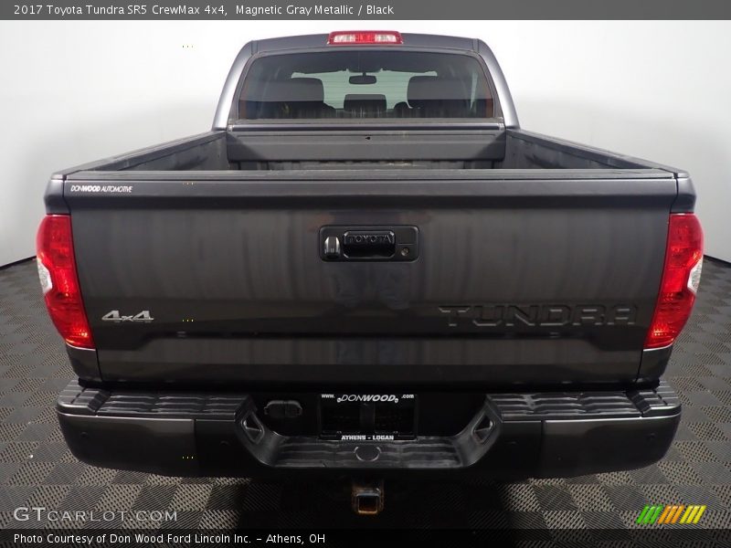 Magnetic Gray Metallic / Black 2017 Toyota Tundra SR5 CrewMax 4x4