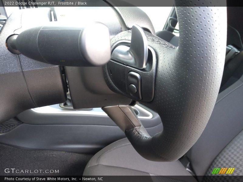 Frostbite / Black 2022 Dodge Challenger R/T