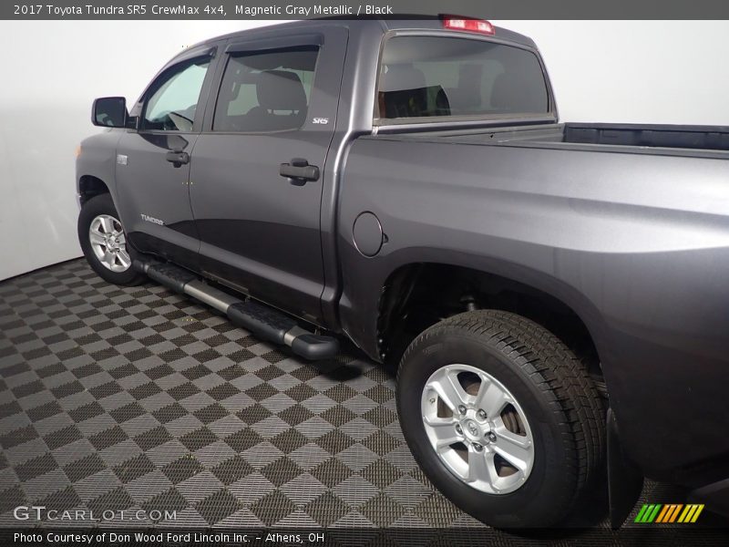 Magnetic Gray Metallic / Black 2017 Toyota Tundra SR5 CrewMax 4x4