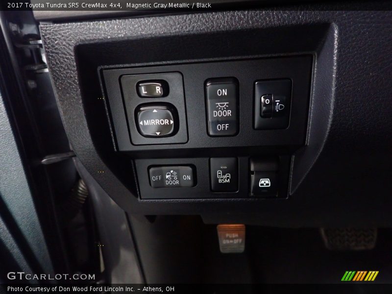 Magnetic Gray Metallic / Black 2017 Toyota Tundra SR5 CrewMax 4x4
