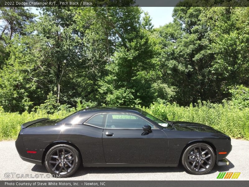 Pitch Black / Black 2022 Dodge Challenger R/T
