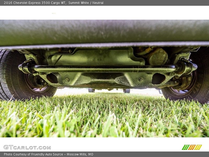 Undercarriage of 2016 Express 3500 Cargo WT